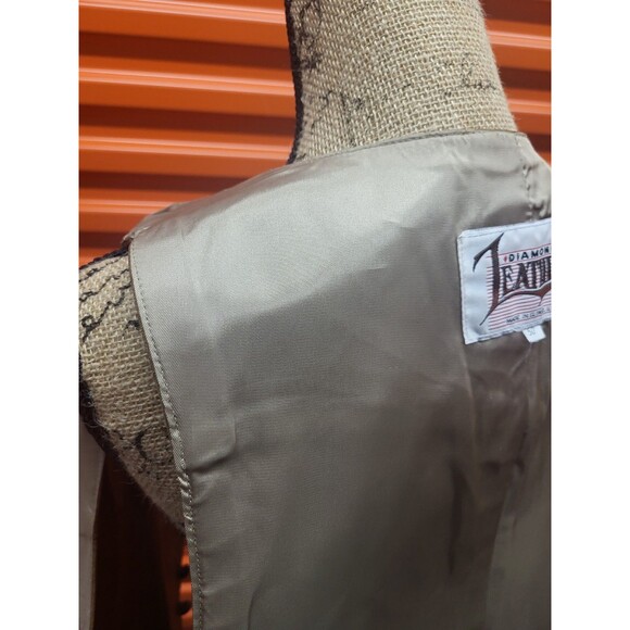 Vintage Diamond Leathers Vest Men's Sz 50 Brown Biker Cowboy Western Made In USA - Picture 9 of 9